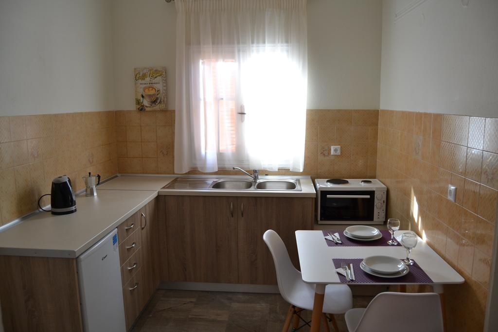Anna Apartments Kontokali Quarto foto